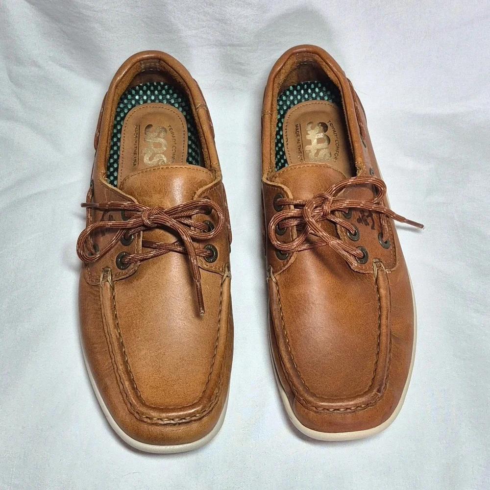 SAS Decksider old sand color mocassin boat shoes mens 8 Medium NEW‎